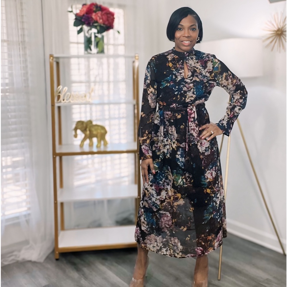CLASSY FLORAL MIDI DRESS